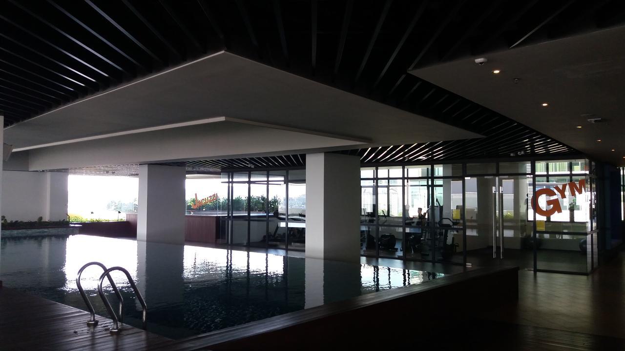 A Suites - Atria Sofo Suites Petaling Jaya Eksteriør billede